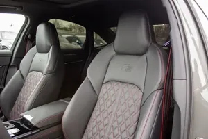 ใช้แล้ว2025 AU-Di S6 2.9T qua-ttro Premium PLUS AWD - Product Image 2