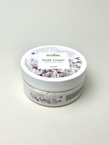スキンケアと保护のためのロシアボディクリーム