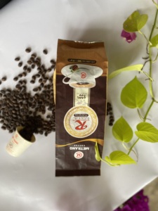 HACCP- und HALAL-zertifizierte Vietnamesische Robusta-Kaffeebohnen, Mittlere Röstung, in Beutelverpackung, Geröstetes Kaffeebohnen-Produkt - Product Image 2