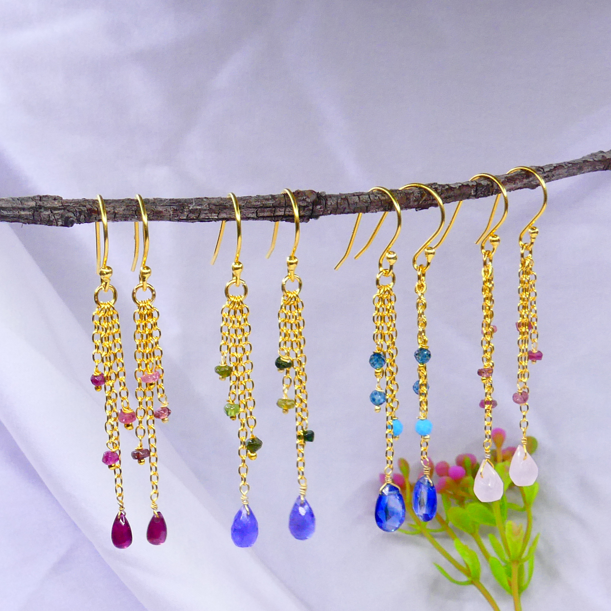 สีเหลือง