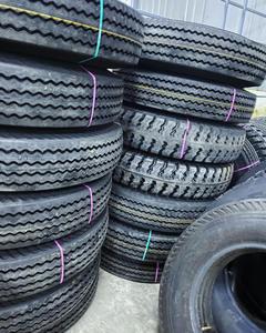 大量供应11r22.5 295/75r22.5商用拖车轮胎295 80 22.5卡车双硬币质量轮胎11r22.5