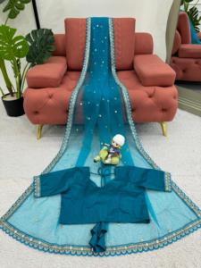 Yumuşak ağ ve Mono Bangalore ipekten yapılmış sarees üstün kumaşlar karmaşık işçilik ve münhasırlık vurgulayın. - Product Image 5