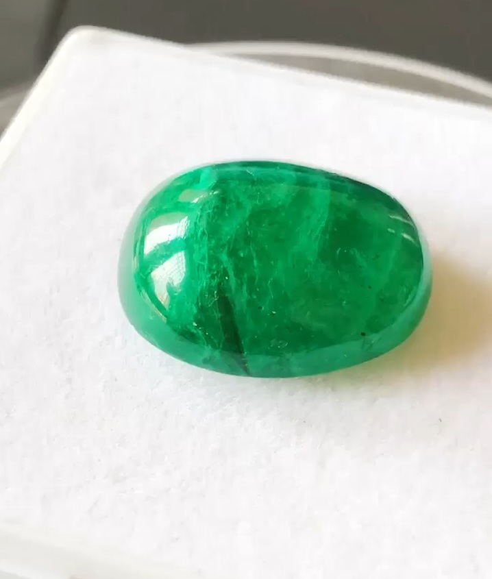 สีเขียว