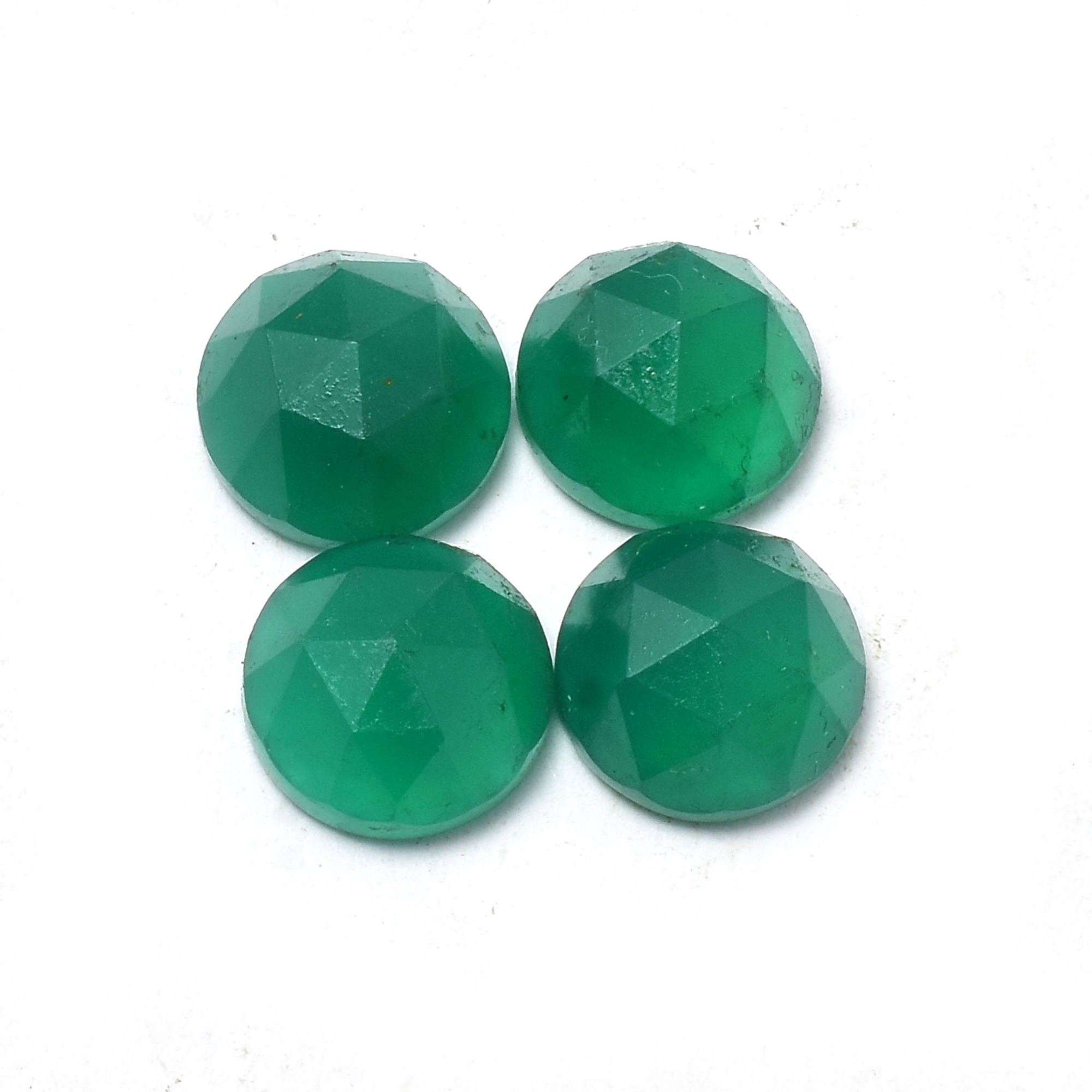 สีเขียว