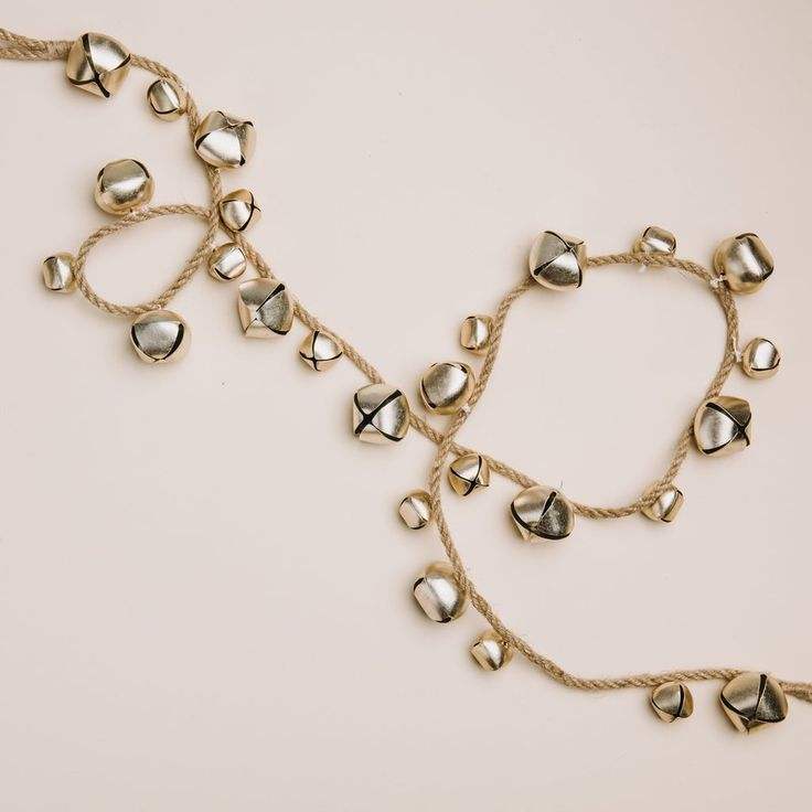 ตามที่แสดง