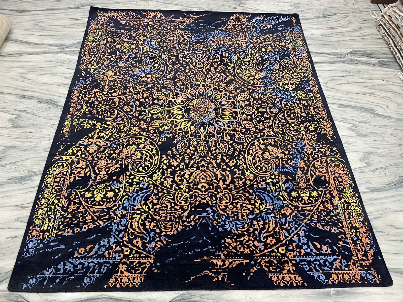 หลายสี