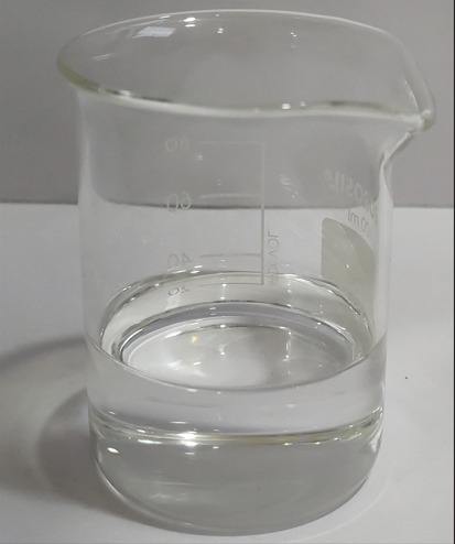 Pale yellow to greenish-yellow