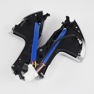 Pulsante volante Auto per Toyota Hilux Set velocità Audio Cruise Control Multi-funzione tasti funzione interruttori automatici - Product Image 5