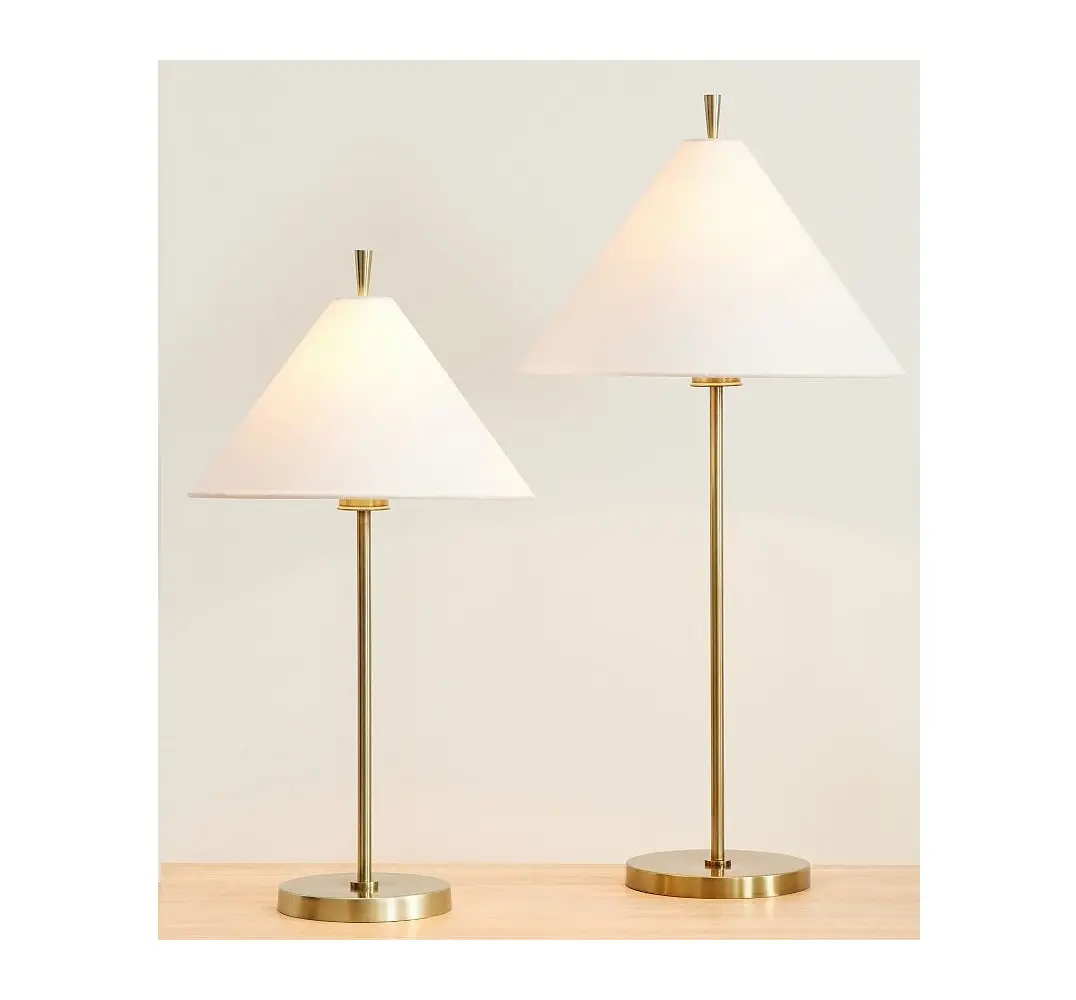 Best Verkopende Metalen Tafellamp Nieuwe Aankomst Versieren Voor Indoor Hotel Woonkamer Beste Kwaliteit Stuk Metalen Lamp Set Van 2