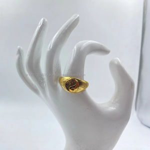 流行の金メッキバンド | 日常着用のためのステートメントリングクラシックスタイルウェディングギフトのための最高の価格