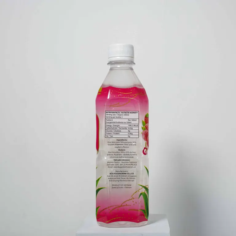 Produttore del Vietnam ODM OEM Service 500ml bottiglia per animali domestici fresca Aloe Vera bevanda dietetica ingredienti naturali bevande analcoliche