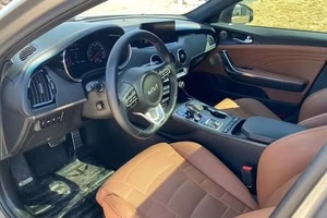 2023 Kiaa Stingeer Trribute Edition AWWD限定AWWD Sporrt Sedaan、368 HP、Trrackモード、Laaunchコントロール