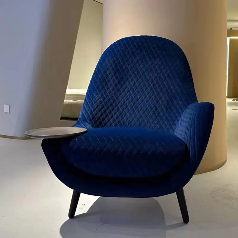 Nuovo design moderno tessuto in velluto divano singolo sedia per il tempo libero comodo poltrona per la sala sigari sala d'attesa