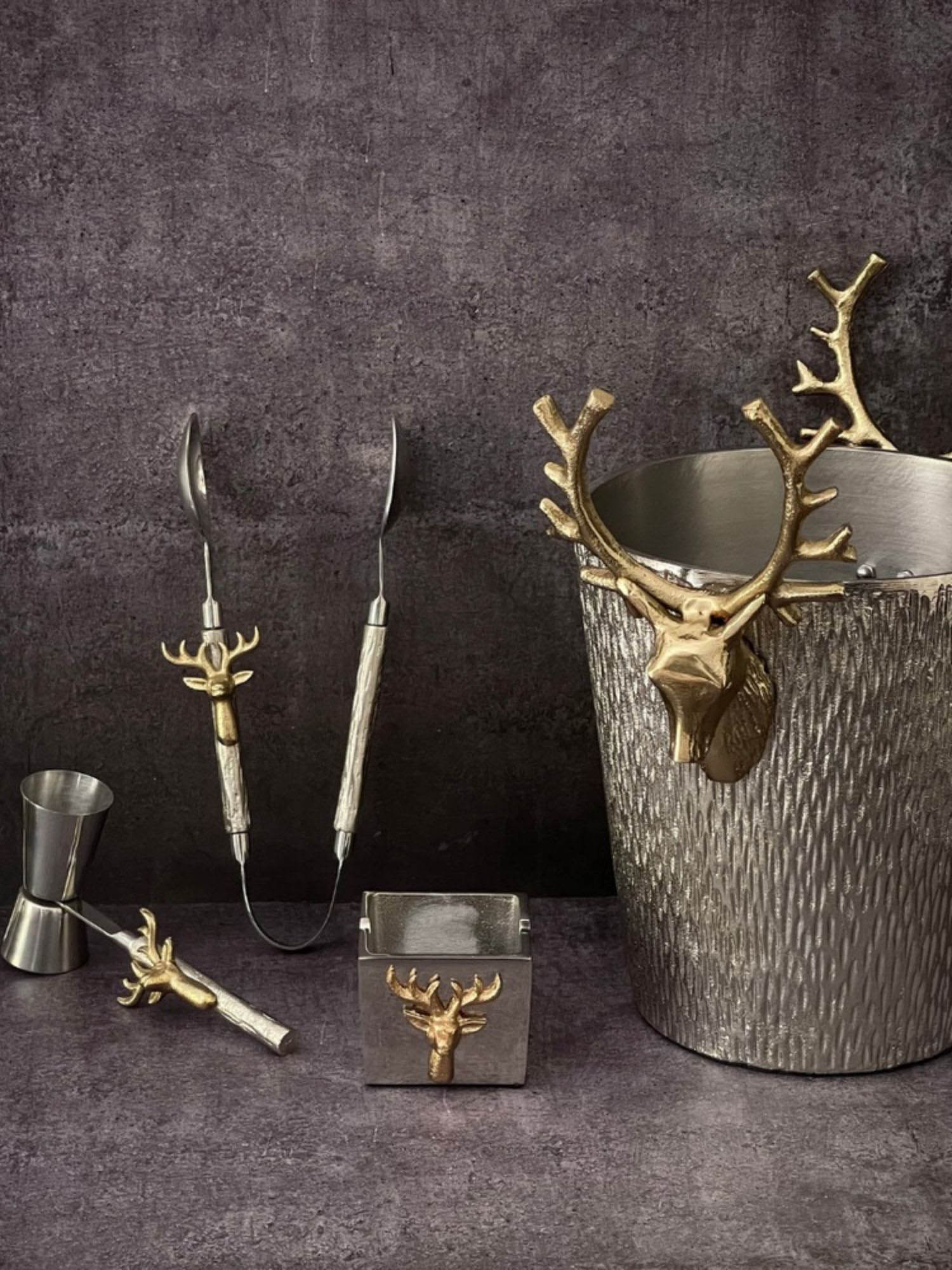 ตามที่แสดง