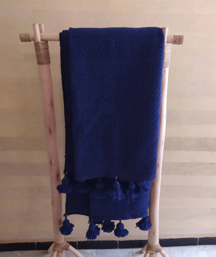 สีน้ำเงิน