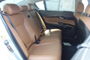 2017 K I K900ラグジュアリー3.8L AWDダークインテリアレザーシートターボエンジン左ステアリング自動ギアボックスR18タイヤカメラ中古車 - Product Image 6