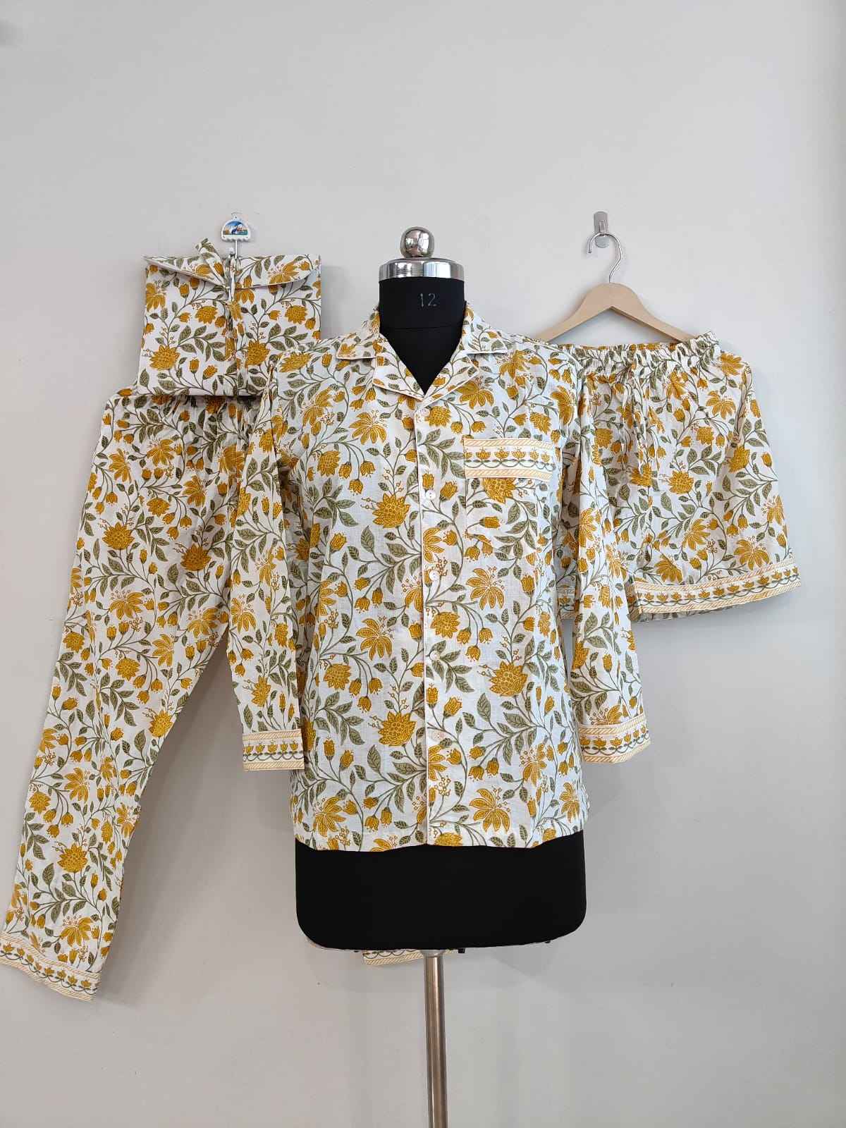 ดูภาพนี้