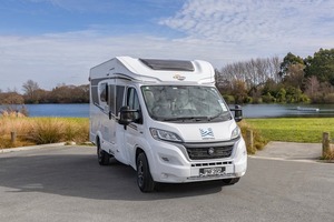 2025 30ft iveco motormhome pervan יוקרה 4 x4 אוברלנד למכירה בית למכירה