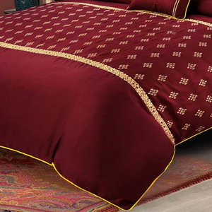 Top Quality Material Made Comforter Set in Low Price / New Design Modern Design <strong>Bedding</strong> Comforter Sets - Product Image 5