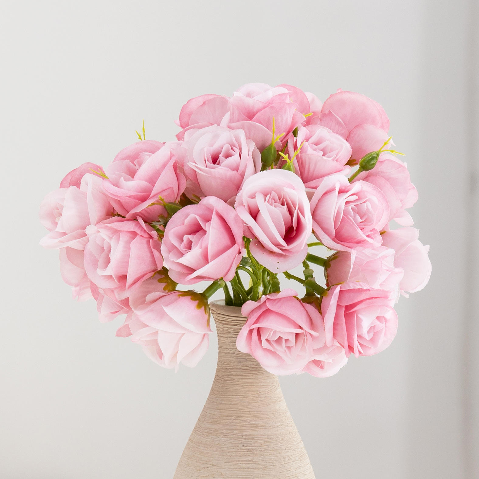 สีชมพูเข้ม