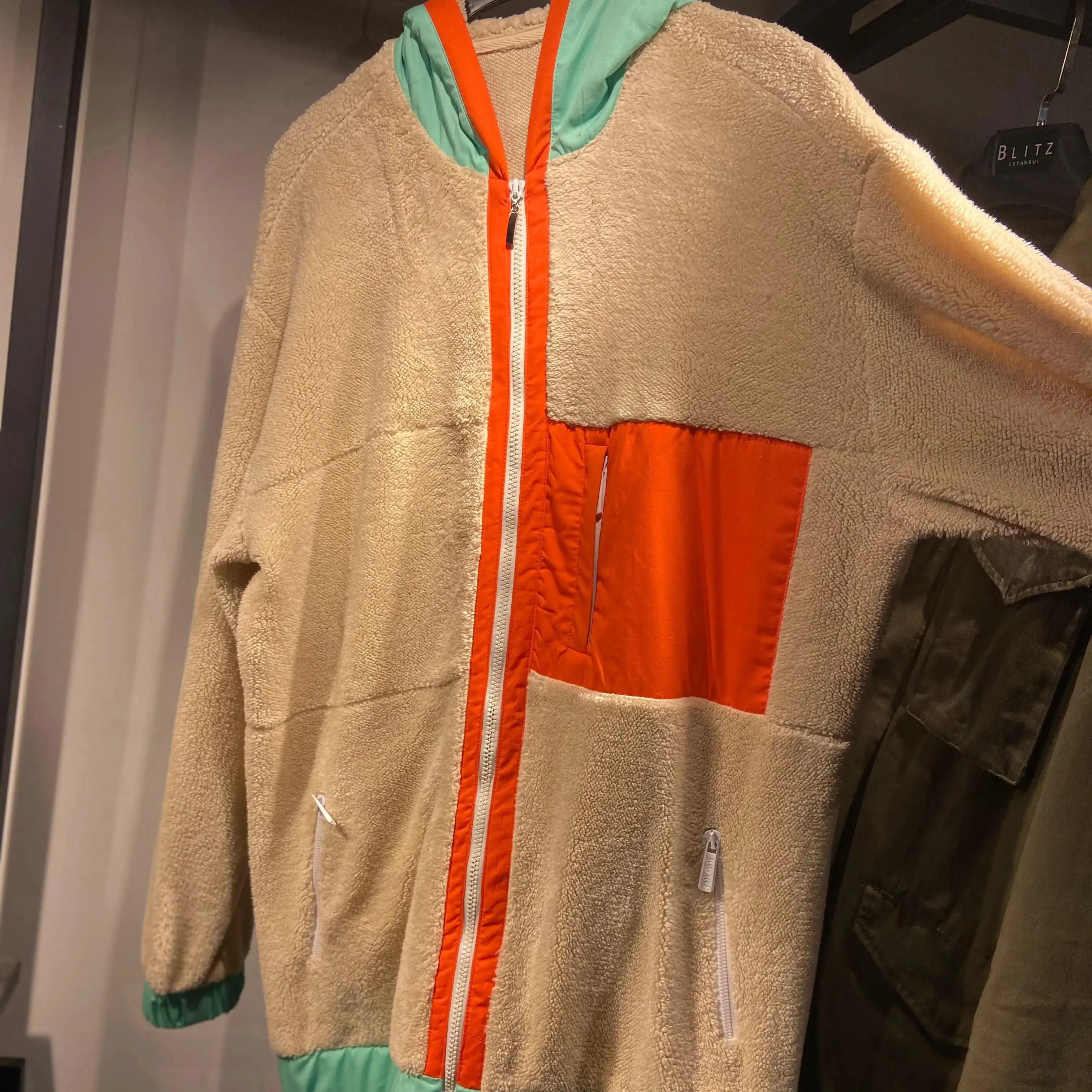 Erkek ekru Patchwork Colorblock kapşonlu fermuar Up Sweatshirt ceket turuncu ve yeşil garnitür ile sonbahar kış OEM özelleştirilebilir