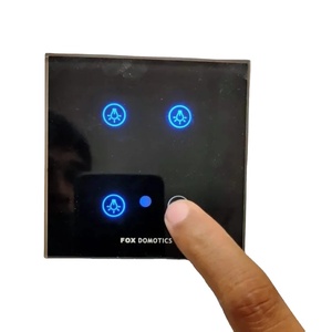 Умный переключатель Tuya, приложение, Wi-Fi, светодиодный сенсорный выключатель, стеклянный электрический пульт дистанционного управления, 2 настенный выключатель - Product Image 1