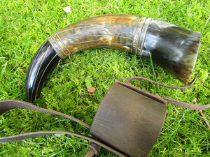Exclusive Handcrafted Drinking Horn Stein the Ultimate Tankard for Beer &amp; Mead <strong>Admirers</strong> - Product Image 3