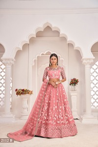 バタフライネットシーケンス刺EmbroideryアメリカンクレープインナーLehengha <span class=keywords><strong>choli</strong></span>オンライン販売