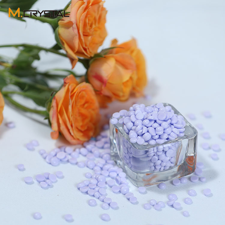 สีม่วง