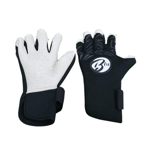 Wholesale Adult Soccer Goalkeeper <strong>Gloves</strong> Finger Protection <strong>All</strong> Size Soccer Training Leather Goalkeeper <strong>Gloves</strong> from Pakistan - Product Image 5