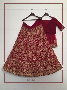 デザイナーインド最新の赤い色のブライダルLehengaCholi UnstichデザインウェディングLehngaCholiレディースLengha卸売業者Suratインド
