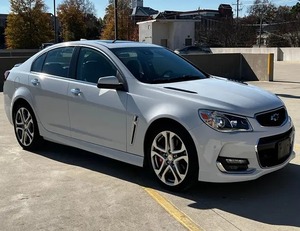 נטו בשימוש 2017 chevrolet camaro ss קופה 7000 מיילים מייל מהדורה 50 שנה 455-כ "ס 6.2 ליטר