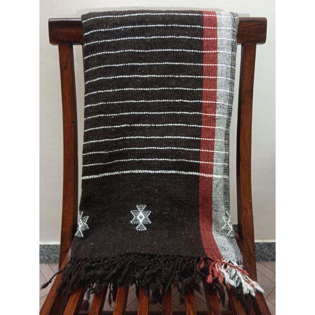 สีน้ำตาล