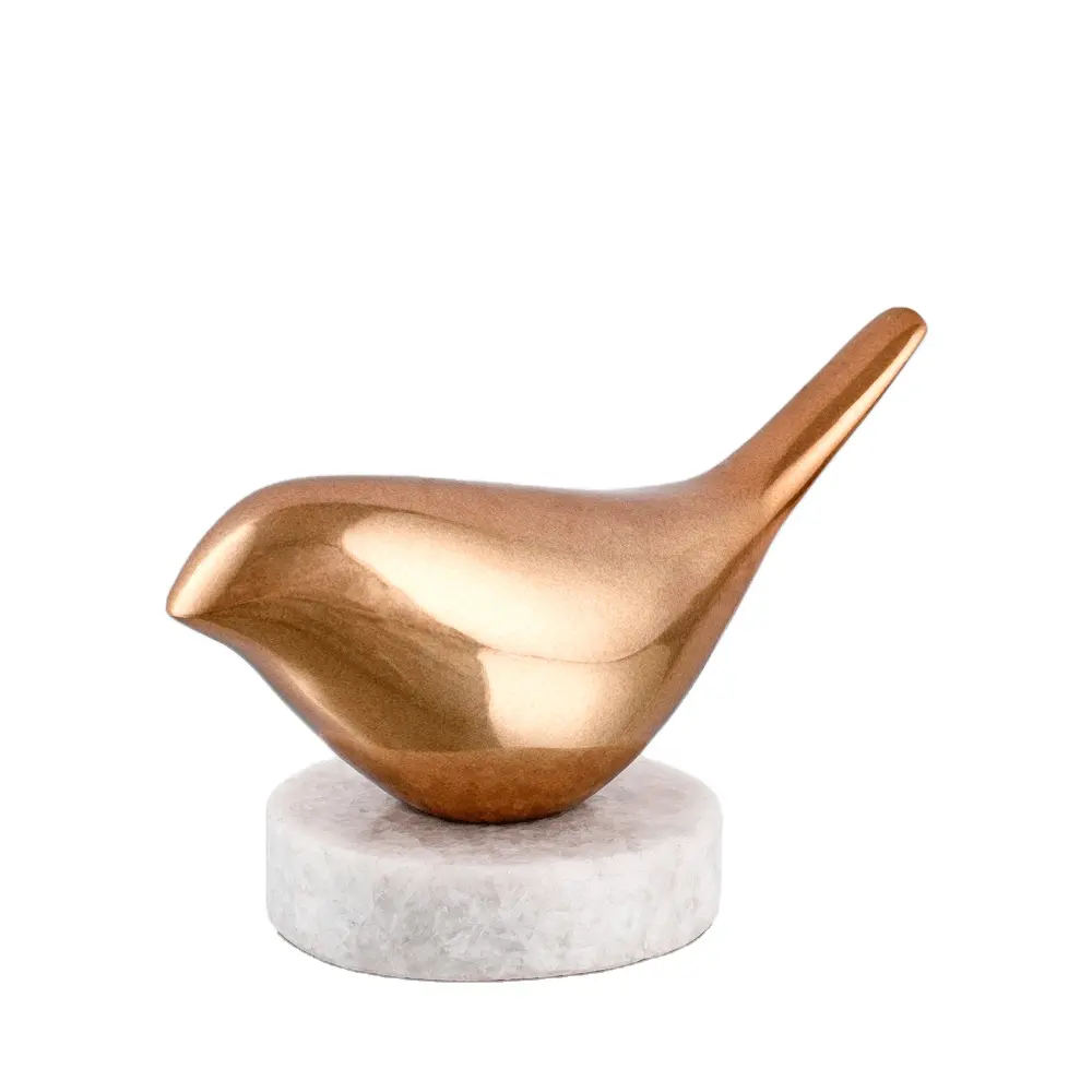 Sculpture d'oiseau en métal avec base en marbre Table décorative pour la maison et ornement de bureau Figures de sculpture avec finition en cuivre