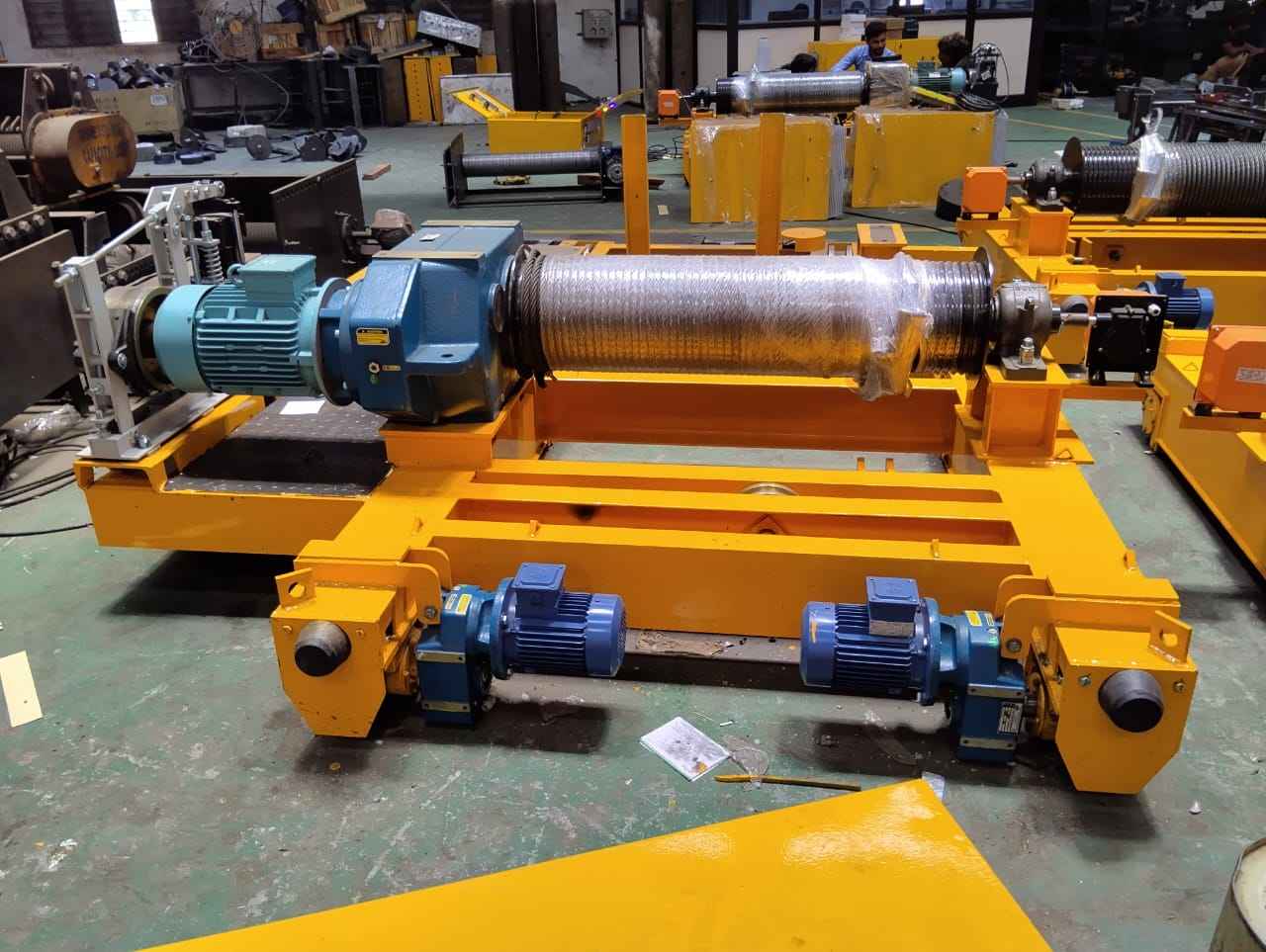 สีเหลือง