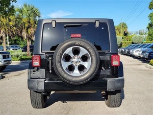 Used 2017 <strong>Jeep</strong> Wrangler - Product Image 2