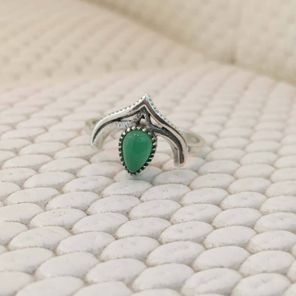 สีเขียว