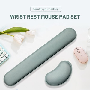 Solid Green Color Custom <strong>Mouse</strong> Pad Gaming Desk Mat Set with Wrist Rest <strong>Keyboard</strong> Solid Fringe Play Mat for Office <strong>Use</strong> in Stock! - Product Image 2