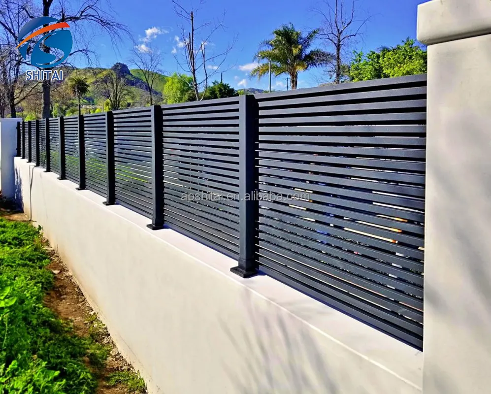 Cerca de painel de alumínio para piscina de jardim, painel horizontal de fácil montagem, revestido em pó preto, painel sustentável, cerca de metal