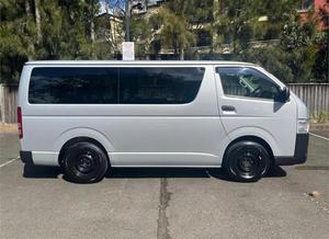2017トヨタHiace VAN LWB 3 <span class=keywords><strong>LTR</strong></span>ディーゼルターボ