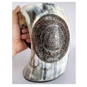 Premium kalite büyük kapasiteli Buffalo boynuz içme kupa Viking tarzı hayvan oyma hediye için cilalı kabuk - Product Image 1