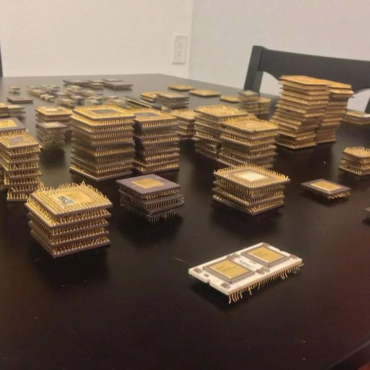 Cheap Bulk Processors CPU Scrap/Intel Pentium Pro Gold Plated Pins Ceramic CPU in Good Condition