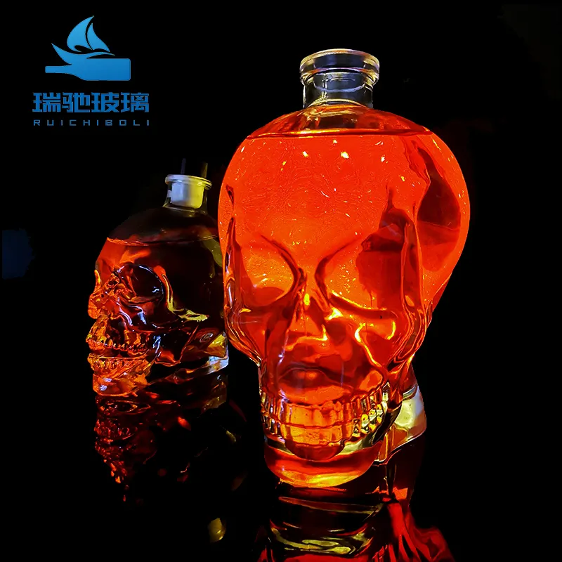 No.1 creative design 380ml 500ml 700ml 1000ml skull shape transparent vodka brandy whiskey glass liquor bottle with cork