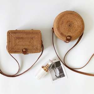 Good Quality Fashionable Vietnam Basic Luxury Handmade Rattan Round Cross <strong>Bags</strong> for Ladies and Women - Product Image 6