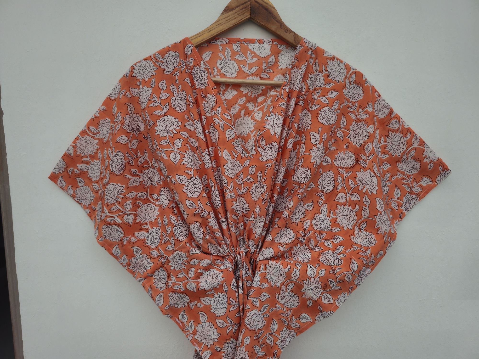 เช่นเดียวกับภาพ