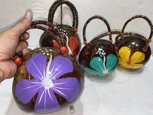 กระเป๋าผู้หญิงทำด้วยมือลายมะพร้าวแนววินเทจ - Product Image 2