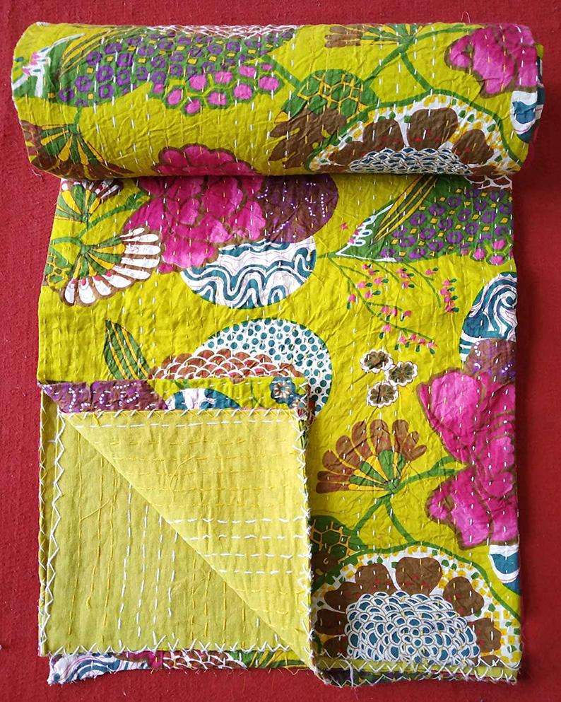 สีเหลือง