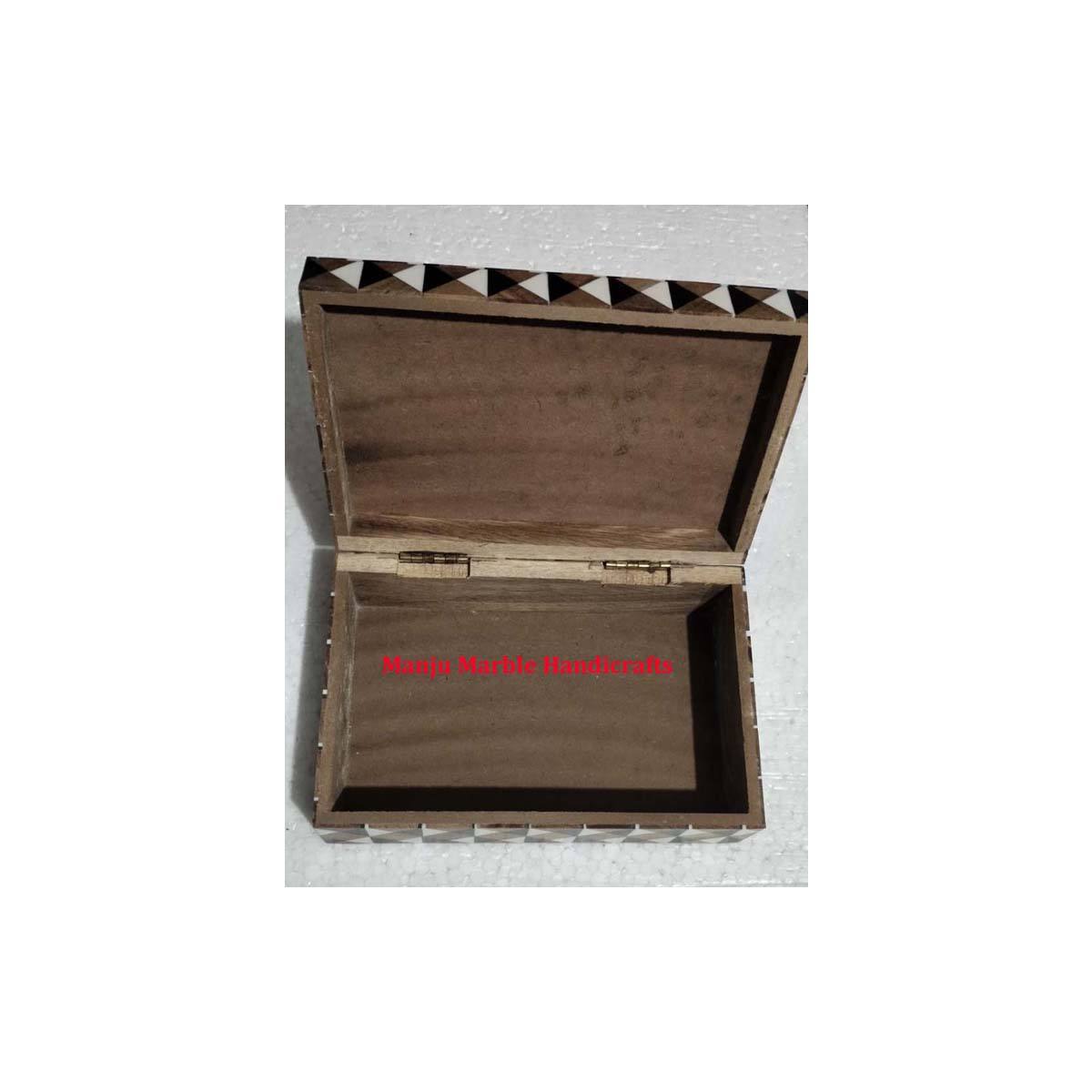 ธรรมชาติ