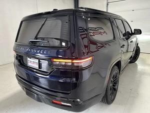 中古2024年ジープグランドワゴニアシリーズII - Product Image 4