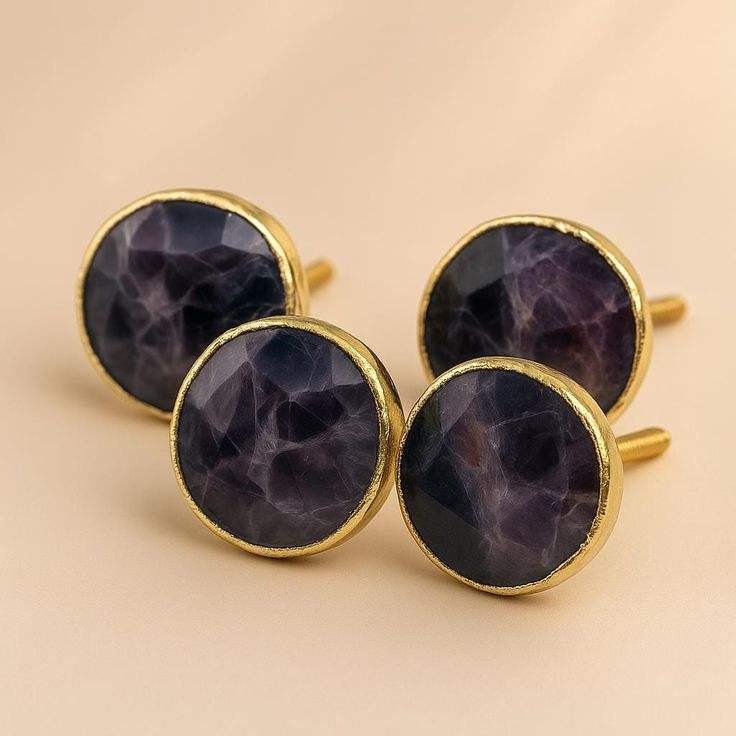 ตามที่แสดง